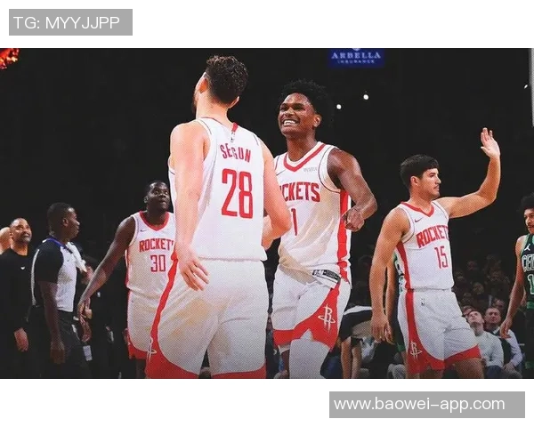 火箭队进攻效率与净效率领跑联盟防守表现显著提升跻身第五位